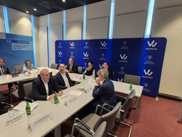 posiedzenie plenarne Wojewódzkiej Rady Dialogu Społecznego - kliknij aby powiększyć