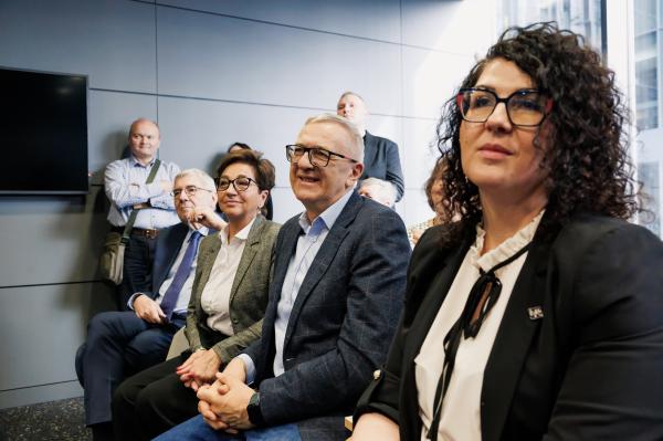 Uczestnicy konferencji prasowej ws.  Muzeum Powstania Poznańskiego – Czerwiec 1956  - kliknij aby powiększyć