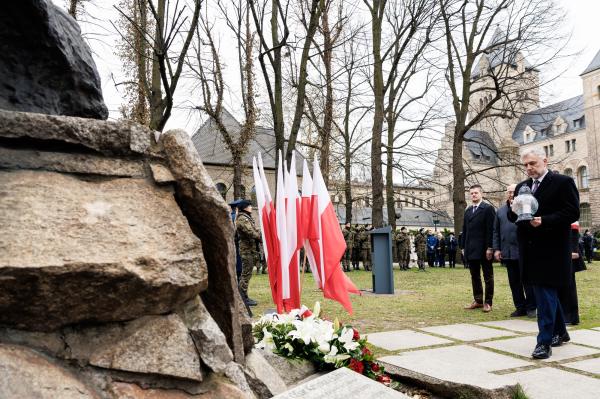86. rocznica Zbrodni Katyńskiej- kliknij aby powiększyć