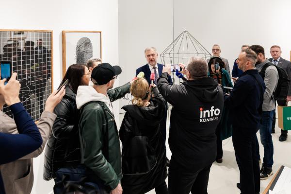 14 kwietnia 2026 roku o godzinie odbyło się uroczyste otwarcie Galerii CKiS Wieża Ciśnień w Koninie po kompleksowej przebudowie. Obiekt przy ul. Kolejowej 1a odzyskał dawny blask.- kliknij aby powiększyć