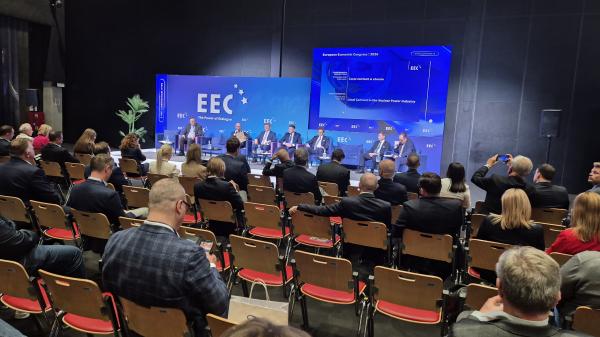 Panel dyskusyjny- kliknij aby powiększyć