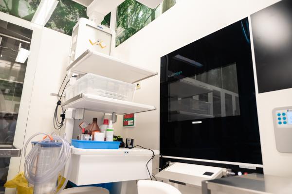 Trzy nowe sale operacyjne zostały oddane w Wielkopolskim Centrum Onkologii w Poznaniu.- kliknij aby powiększyć