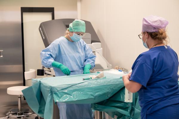 Trzy nowe sale operacyjne zostały oddane w Wielkopolskim Centrum Onkologii w Poznaniu.- kliknij aby powiększyć