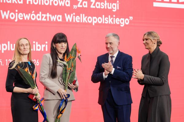Wręczenie Odznak Honorowych Za zasługi dla województwa wielkopolskiego.- kliknij aby powiększyć