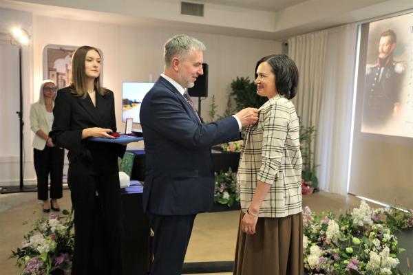 Marek Woźniak, Marszałek Województwa Wielkopolskiego wziął udział w jubileuszowej konferencji 200 lat Arboretum Kórnickiego- kliknij aby powiększyć