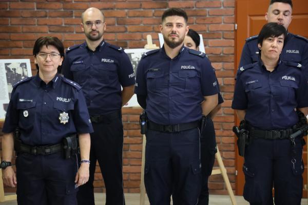 Wielkopolscy dzielnicowi świętują jubileusz swojej służby.- kliknij aby powiększyć
