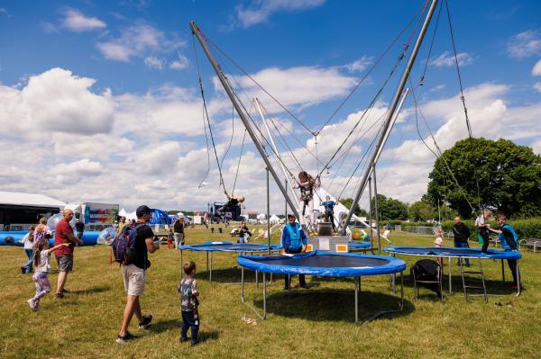 Podczas Pikniku na FEST nie zbraknie atrakcji dla wszystkich. - kliknij aby powiększyć