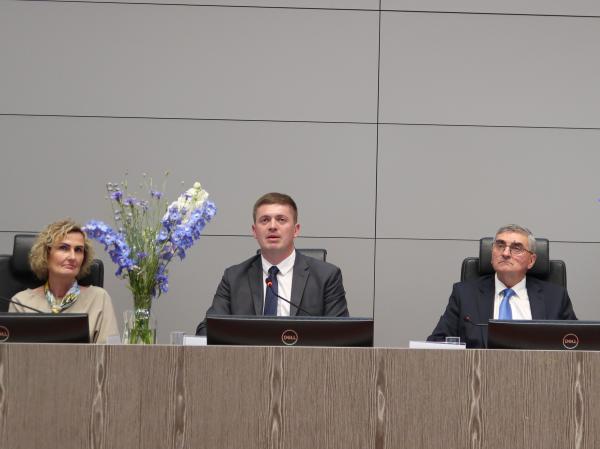 Wszyscy uczestnicy wydarzenia jednogłośnie przyznali, że tylko dzięki wielopłaszczyznowej współpracy różnych instytucji, podmiotów oraz mieszkańców, możliwa jest skuteczna ochrona zasobów wodnych i przeciwdziałanie suszy związanej ze zmianami klimatycznymi.- kliknij aby powiększyć