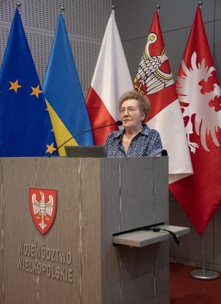 Przewodnicząca Konińskiego Uniwersytetu Trzeciego Wieku, Urszula Adamska.- kliknij aby powiększyć