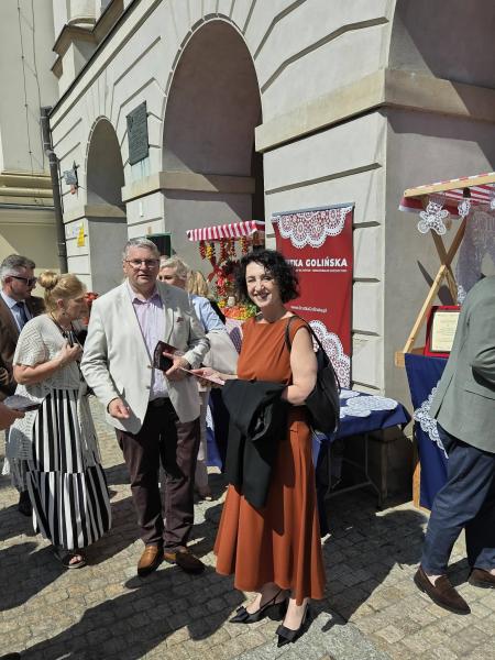 Bogaty program wydarzenia obejmował m.in.  prezentacje kulturalne i występy artystyczne, oraz stoiska z lokalnymi przysmakami  - kliknij aby powiększyć