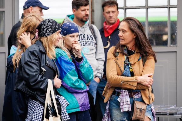 Publiczność podczas koncertu na Dworcu Letnim w Poznaniu.- kliknij aby powiększyć