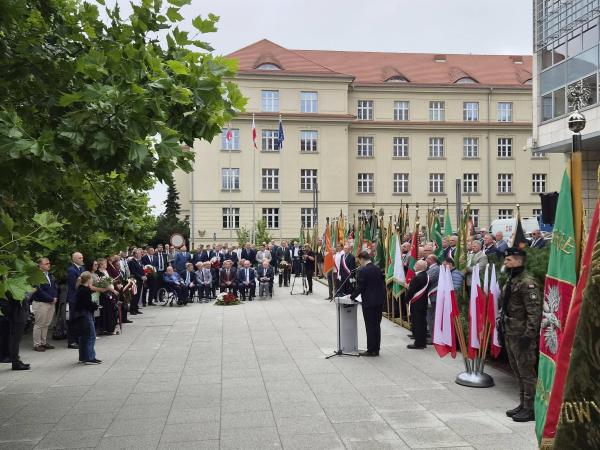 Uroczystości z okazji 125 rocznicy urodzin premiera Stanisława Mikołajczyka w Poznaniu.- kliknij aby powiększyć