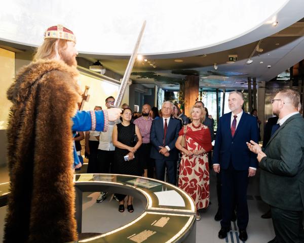 Muzeum Pierwszych Piastów na Lednicy rozpoczyna nowy rozdział w swojej historii- kliknij aby powiększyć