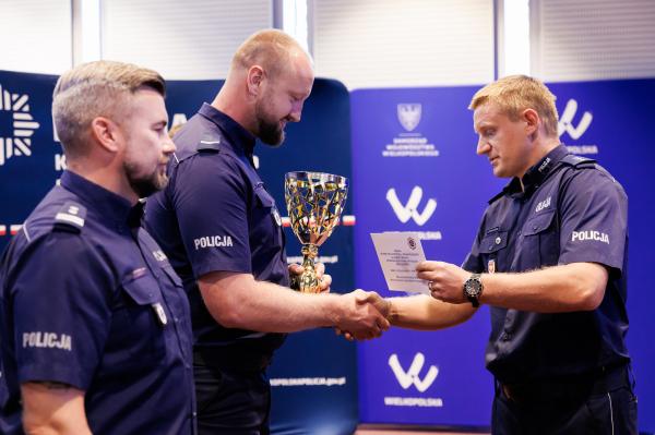 Współpraca Samorządu Województwa Wielkopolskiego z Policją jest uznawana za modelową- kliknij aby powiększyć