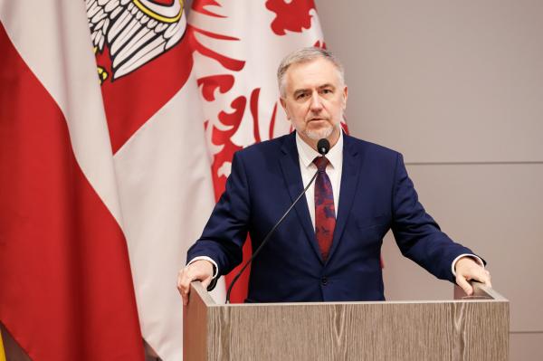 Przemawia Marek Woźniak, Marszałek Województwa Wielkopolskiego. - kliknij aby powiększyć