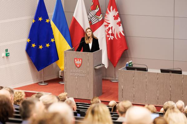 Magdalena Sobkowiak-Czarnecka, Sekretarz Stanu w Ministerstwie Obrony Narodowej w wystąpieniu mówiła o obronności i o odporności. - kliknij aby powiększyć