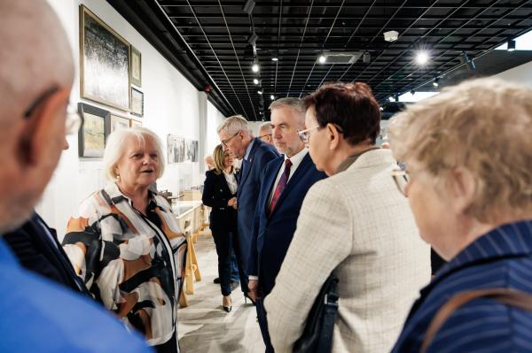 Otwarcie nowego skrzydła Muzeum Martyrologicznego w Żabikowie- kliknij aby powiększyć