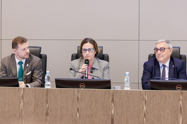 Uczestnicy panelu  Globalny renesans jądrowy- kliknij aby powiększyć