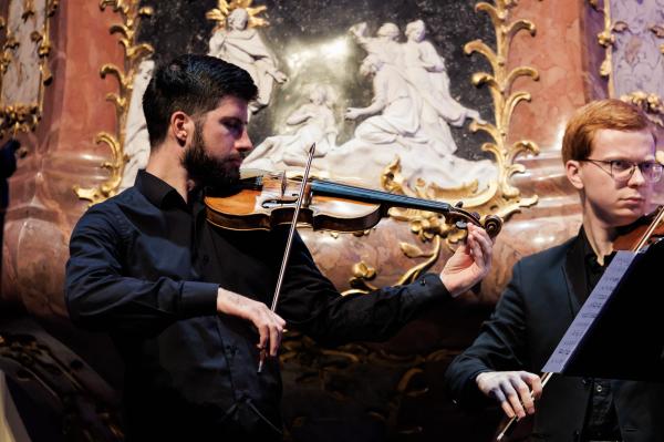 W sobotę 26 września odbył się uroczysty koncert inaugurujący tegoroczny XXI Festiwal Muzyki Oratoryjnej na Świętej Górze. - kliknij aby powiększyć