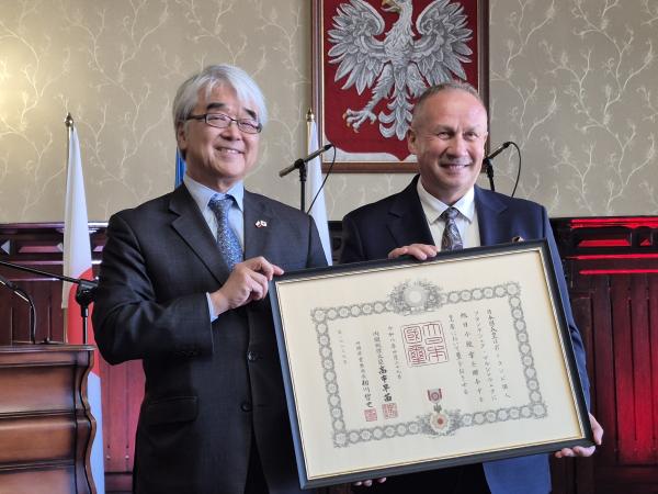 Krzysztof Grabowski, Wicemarszałek Województwa Wielkopolskiego uczestniczył w uroczystości z okazji 10-lecia partnerstwa Krotoszyna z japońskim miastem Okinoshima.- kliknij aby powiększyć