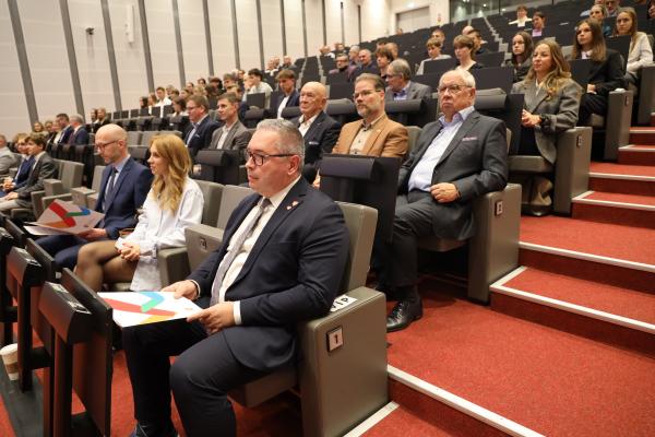 uroczystość wręczenia stypendiów sportowych Samorządu Województwa Wielkopolskiego- kliknij aby powiększyć