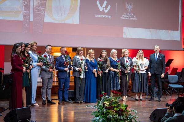 W tym roku ramach obu konkursów wpłynęły 182 wnioski, z tego 91 wniosków o tytuł Wielkopolska Szkoła Roku oraz 91 wniosków o tytuł Wielkopolski Nauczyciel Roku. - kliknij aby powiększyć