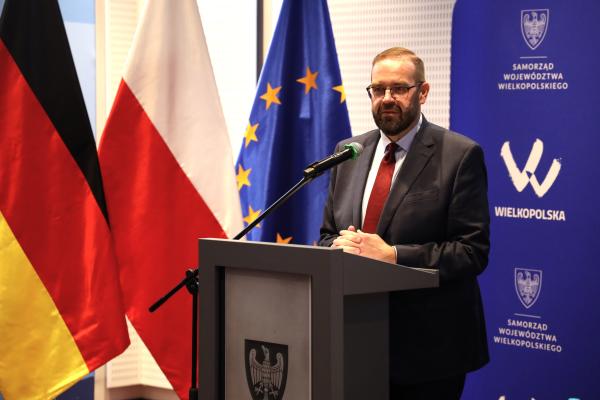 Gordon Hoffmann, Minister Edukacji, Młodzieży i Sportu Kraju Związkowego Brandenburgia.- kliknij aby powiększyć
