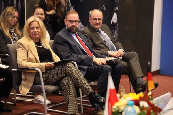 Plan oparty jest na podpisanej ponad dwie dekady temu Wspólnej Deklaracji o współpracy między Województwem Wielkopolskim a Krajem Związkowym Brandenburgia.- kliknij aby powiększyć