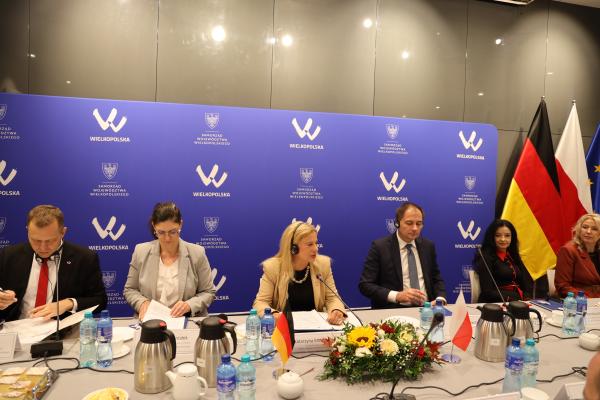 Podpisanie Planu poprzedziły rozmowy dwustronne przedstawicieli Wielkopolski oraz Brandenburgii.- kliknij aby powiększyć