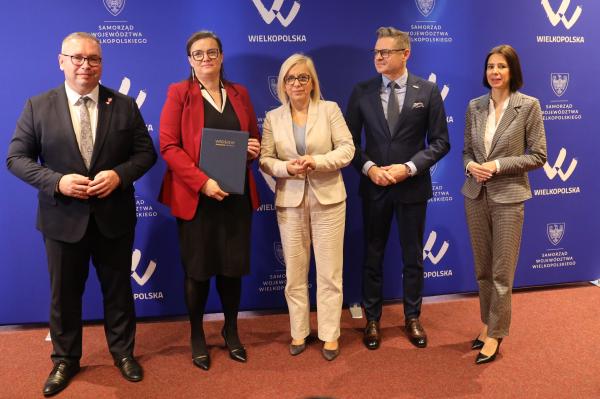 Będzie bardziej ekologicznie i ekonomicznie w budynkach wielorodzinnych na wsiach- kliknij aby powiększyć