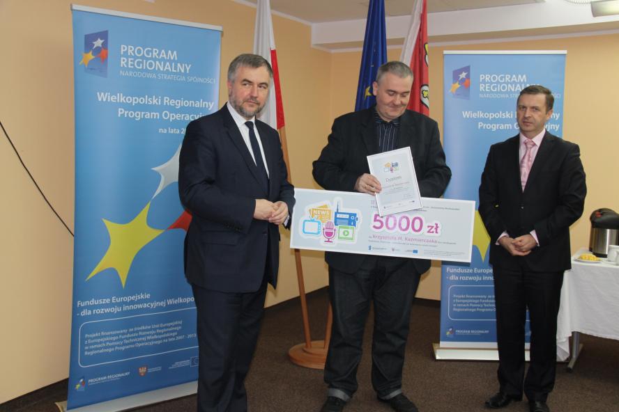  Fundusze europejskie – nagrody Marszałka dla magistrów i dziennikarzy  - zobacz więcej