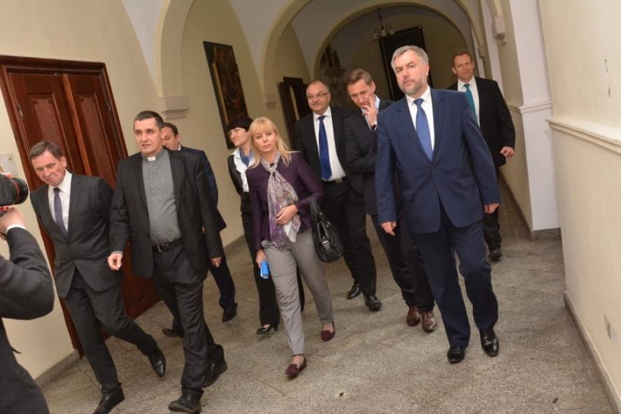 Ekspresowo przez Polskę Zachodnią  - zobacz więcej