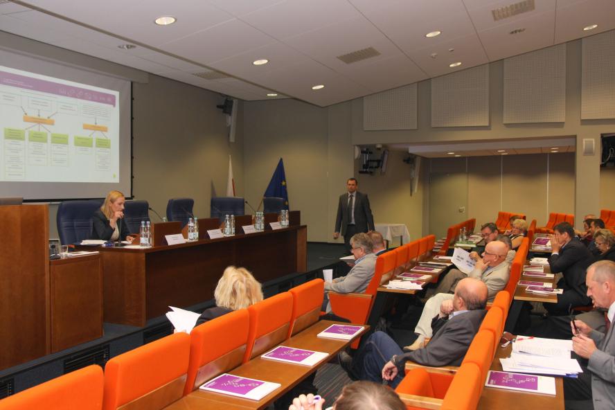 Rozmowy o inteligentnych specjalizacjach w Wielkopolsce  - zobacz więcej
