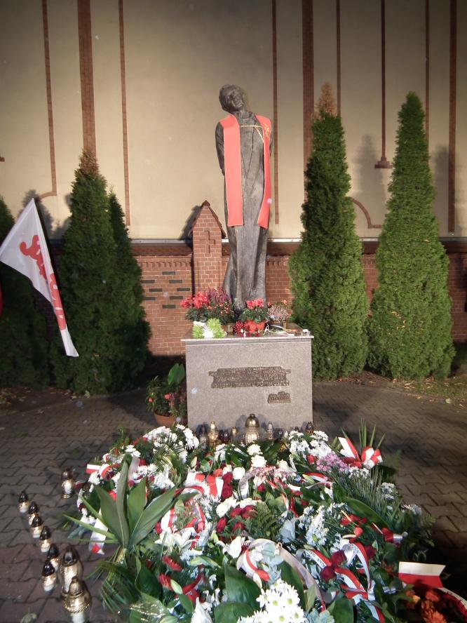 30. rocznica śmierci Kapłana „Solidarności” - zobacz więcej