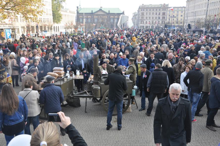 Radosne świętowanie Niepodległości - zobacz więcej