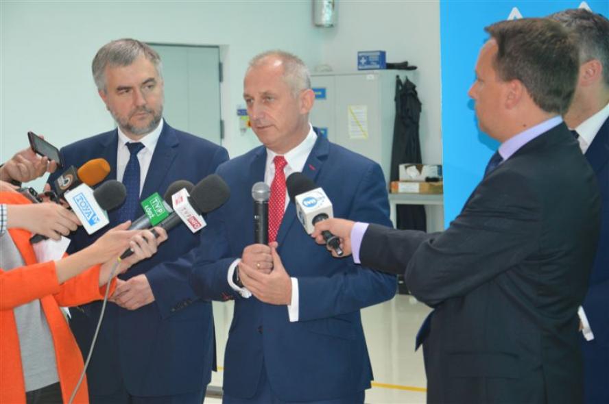 Marszałkowi udało się wywalczyć decyzję ws. lokalizacji nowej bazy LPR w Wielkopolsce - zobacz więcej