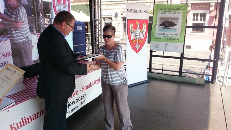 Tradycyjne wielkopolskie potrawy i produkty na Starym Rynku  - zobacz więcej