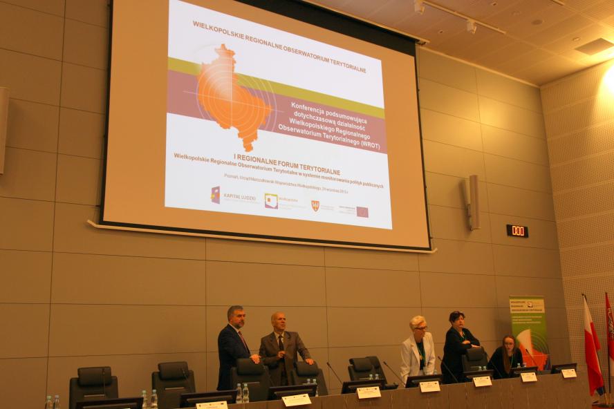  Konferencja poświęcona znaczeniu monitorowania sytuacji społeczno-gospodarczej dla rozwoju regionu - zobacz więcej