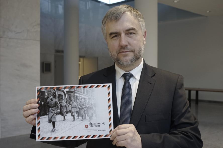 Akcja „Chwalimy się Powstaniem” Wydarzeniem Historycznym 2015 roku  - zobacz więcej