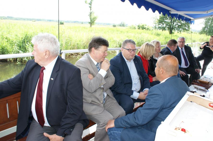 STATKIEM PO WIELKIEJ PĘTLI - zobacz więcej