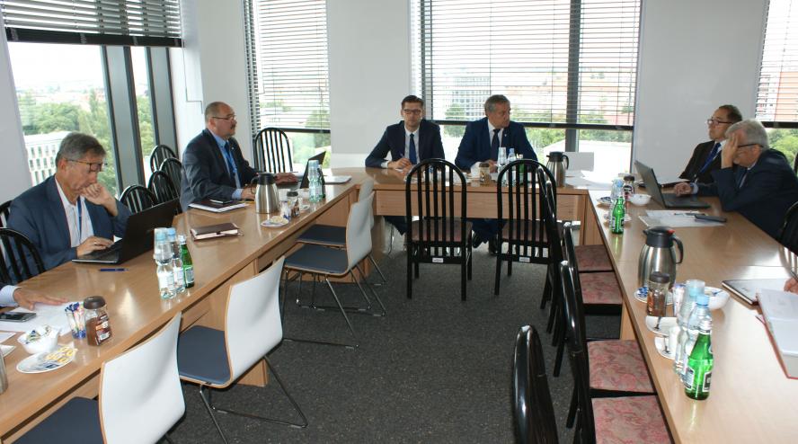 OMÓWILI KONDYCJĘ SPÓŁEK - zobacz więcej