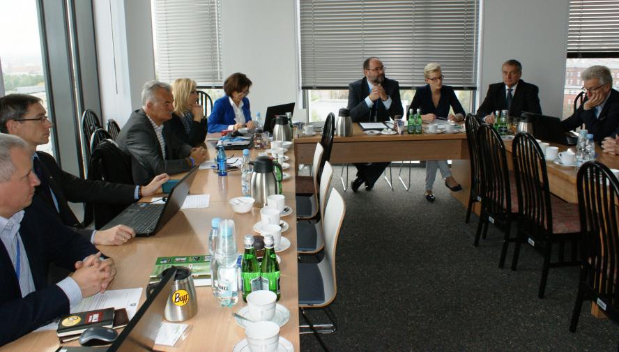 PAROWOZY NA WIELKOPOLSKICH TORACH - zobacz więcej
