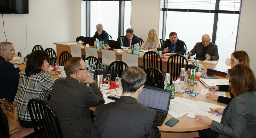 ZACHĘCIĆ DO PRACY RADY SPOŁECZNE SZPITALI - zobacz więcej