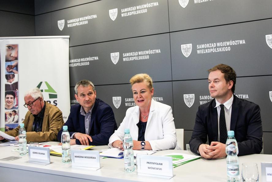 Promujemy przedsiębiorczych i aktywnych seniorów! - zobacz więcej