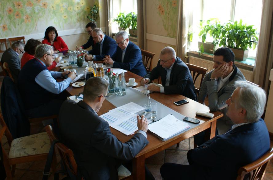 POPRAWIĆ FINANSE NA WOLI - zobacz więcej