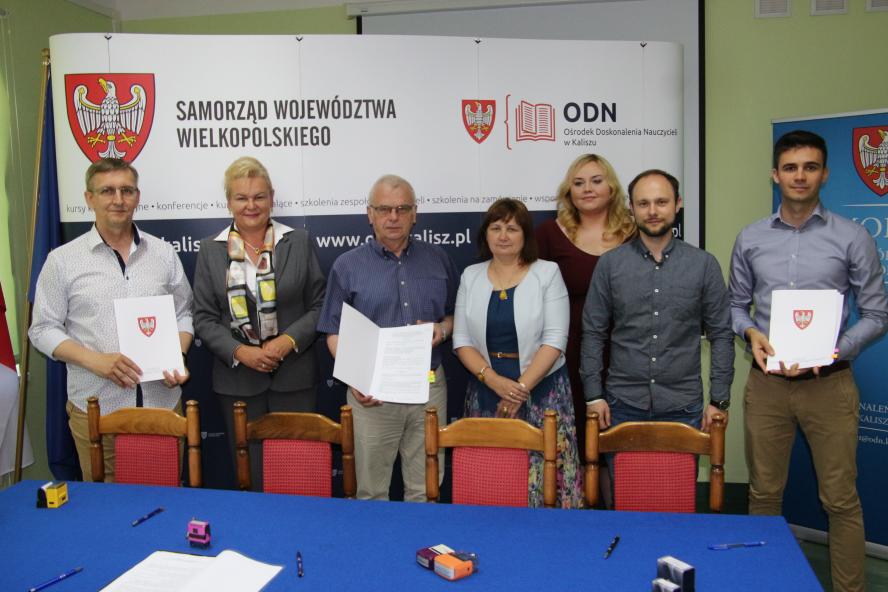 400 tys. zł dla edukacyjnych NGO  - zobacz więcej