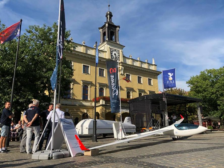 35. Szybowcowe Mistrzostwa Świata oficjalnie otwarte  - zobacz więcej