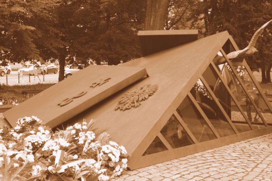 79 lat temu Polska zeszła do podziemia. By walczyć o polskość - zobacz więcej