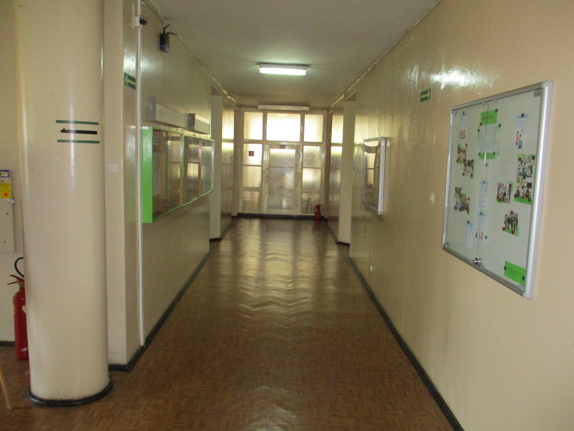 Wymiana instalacji elektrycznej wraz z wymianą oświetlenia na energooszczędne LED w budynku Wielkopolskiego Samorządowego Centrum Kształcenia Zawodowego i Ustawicznego nr 1 w Poznaniu - zobacz więcej