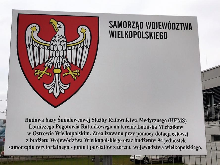 Baza śmigłowca Lotniczego Pogotowia Ratunkowego w Michałkowie otwarta!  - zobacz więcej